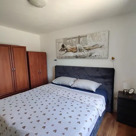 Villa Rustic House With Private Pool Sisan